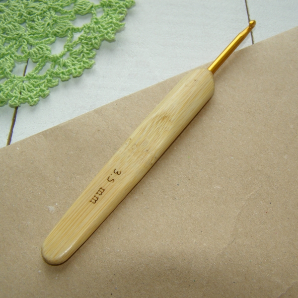 Гачок з бамбуковою ручкою, стальний, 3,5мм