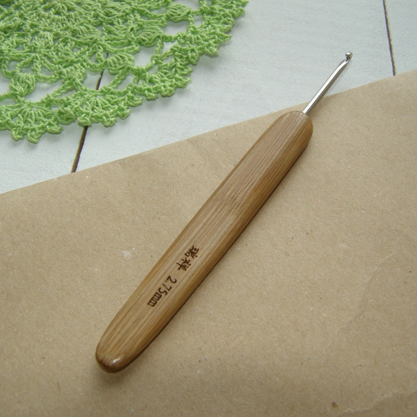 Гачок з бамбуковою ручкою, стальний,  2,75мм
