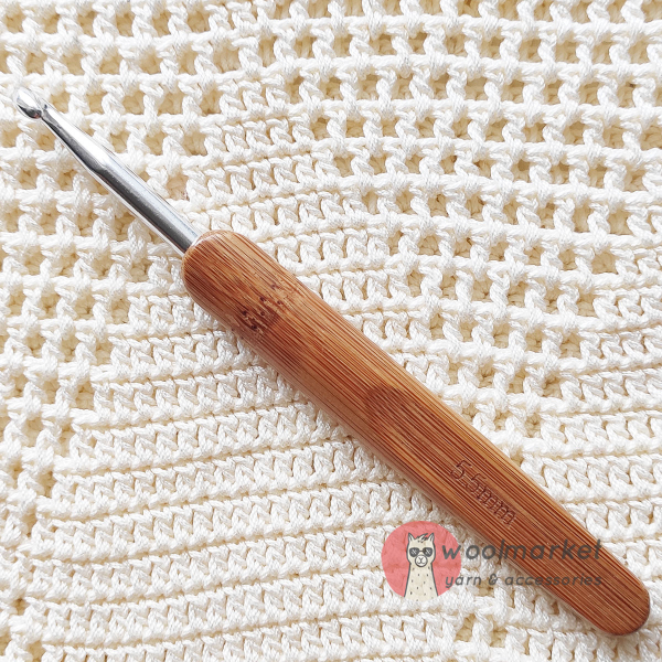 Гачок з бамбуковою ручкою, стальний, 5,5мм